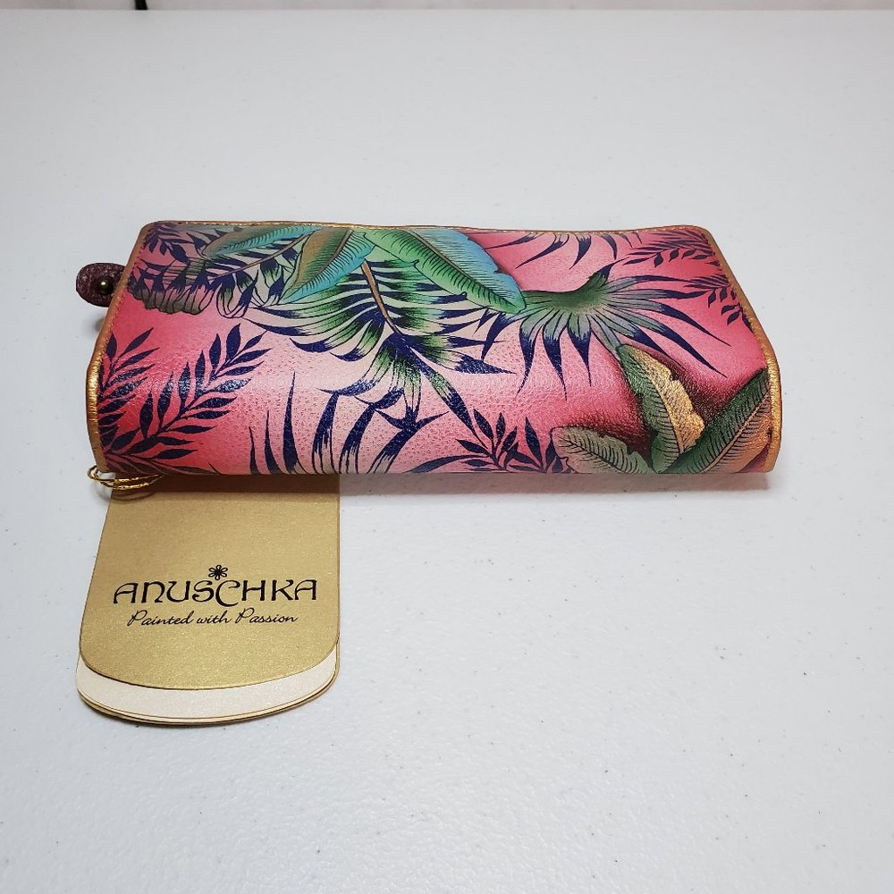 *SOLD* Anuschka Tropical Paradise Accordion Flap RFID Leather Bifold Wallet - Picture 7 of 9